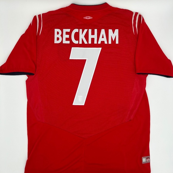 Beckham #7 England 2004/2005/2006 Away ORIGINAL Umbro VTG Rare Soccer Jersey (M)